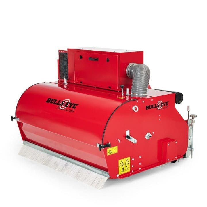 Toro Bullseye® FieldClean™ 580