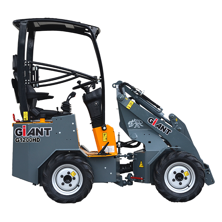 GiANT compact wheel loader